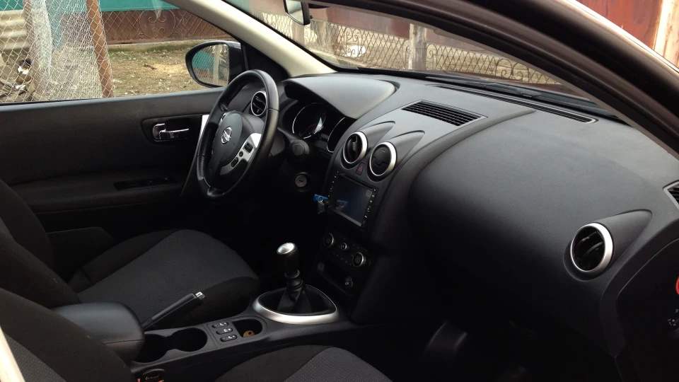 Nissan Qashqai SE+ 2