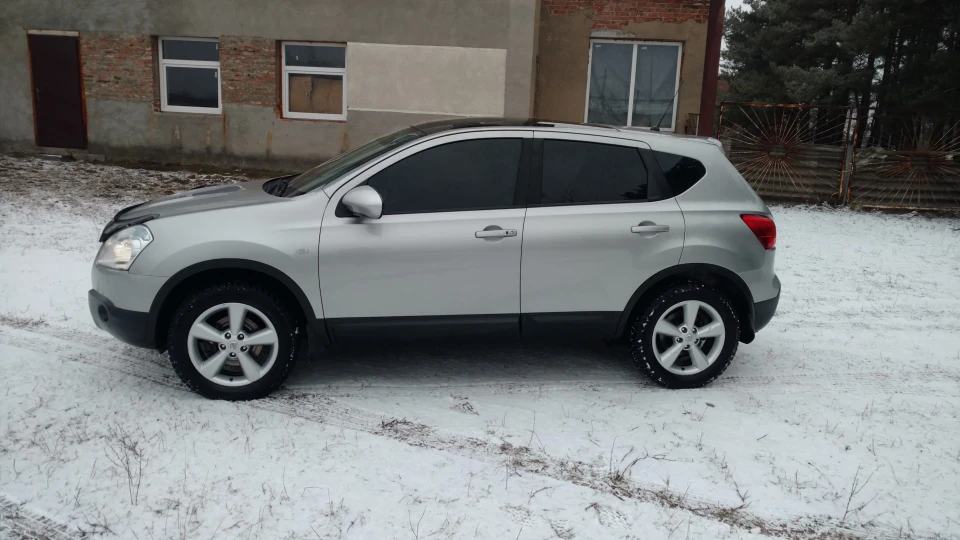 Nissan Qashqai Сірий 4