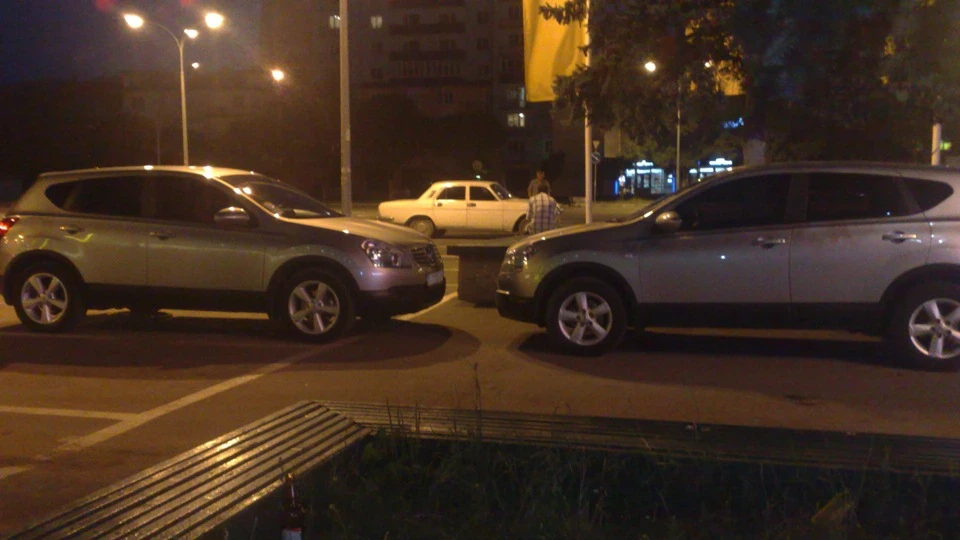 Nissan Qashqai срібний металік 3