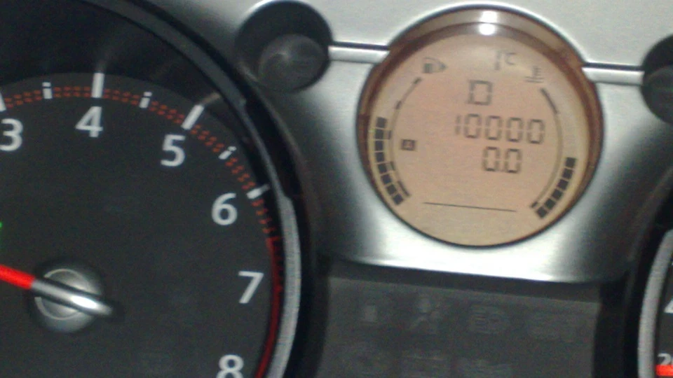Nissan Qashqai срібний металік 5