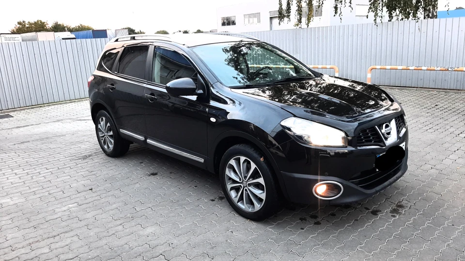 Nissan Qashqai+2