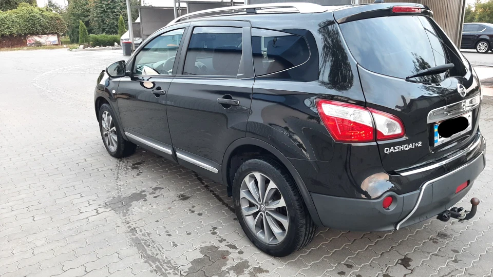 Nissan Qashqai+2 3