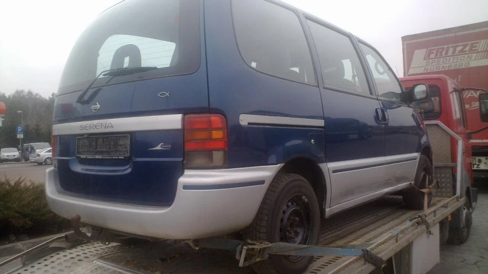 Nissan Serena 1.6