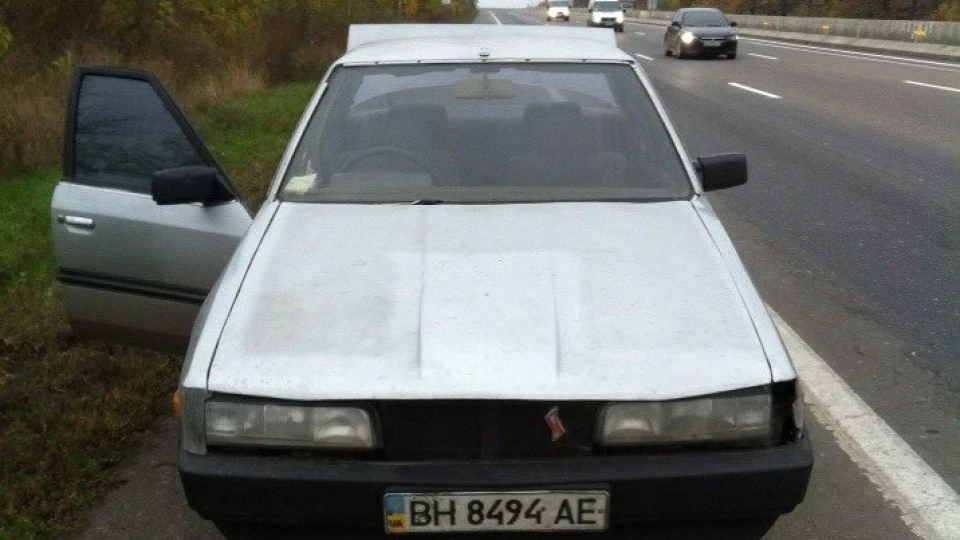 Nissan Skyline 2.0 турбо 2