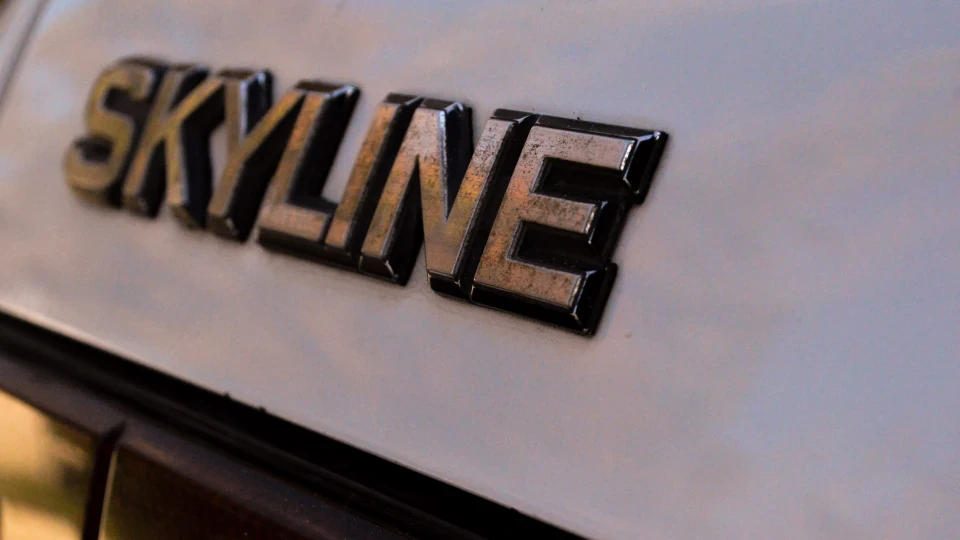 Nissan Skyline 2000GT Turbo 2