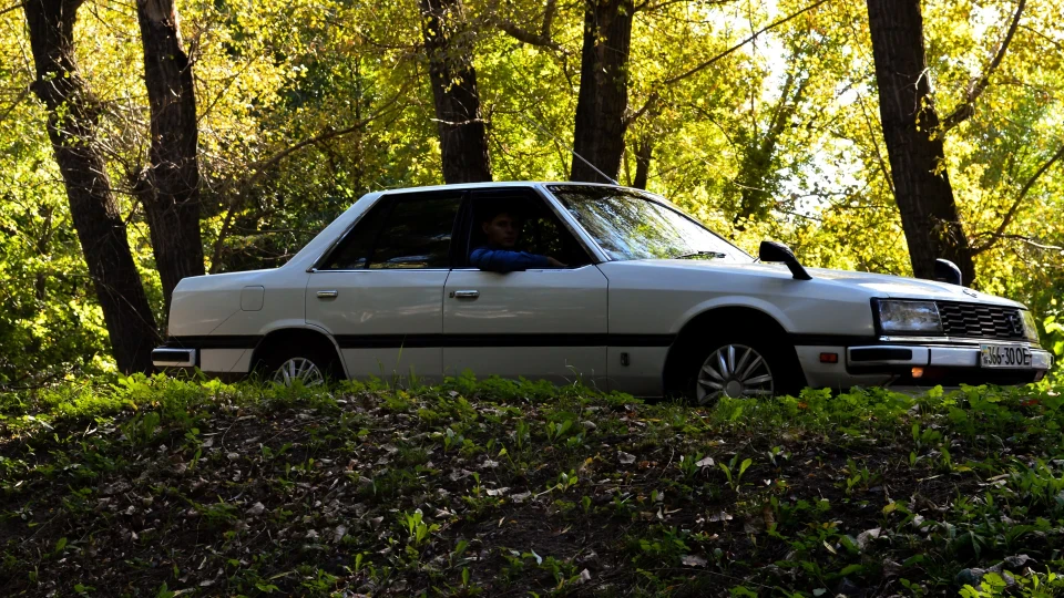 Nissan Skyline 2000GT Turbo 3