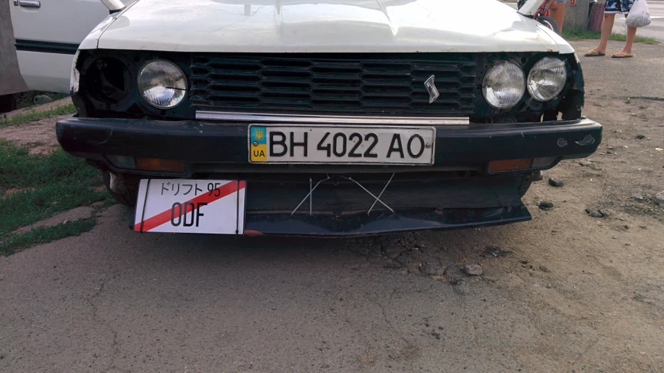 Nissan Skyline Двигло z18s на карбюрато 2