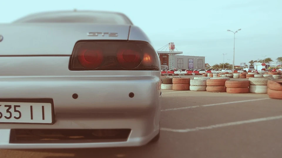 Nissan Skyline GTS 32 3