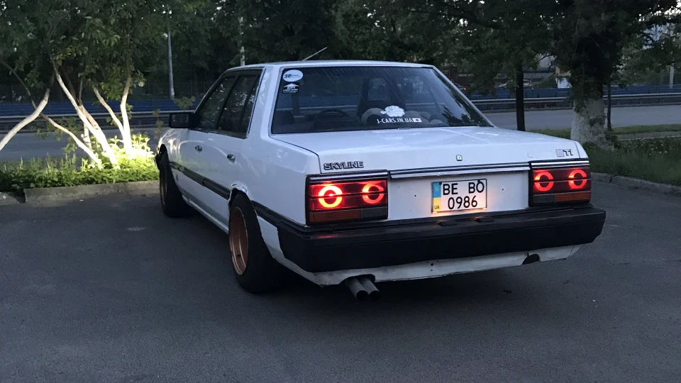 Nissan Skyline HR30 міський картинг 3