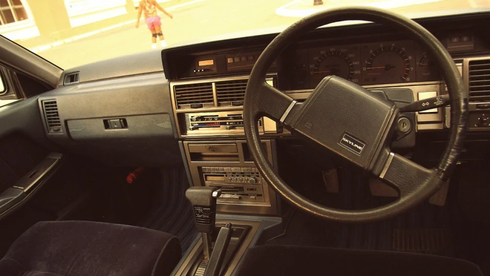 Nissan Skyline Passage 4