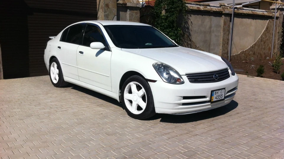 Nissan Skyline V35 FOUR