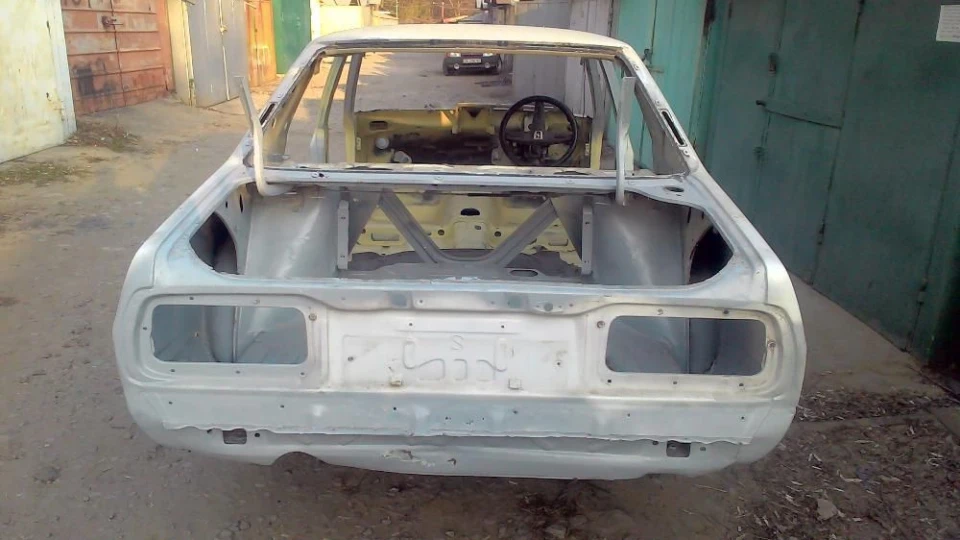 Nissan Skyline Вічний недобуд