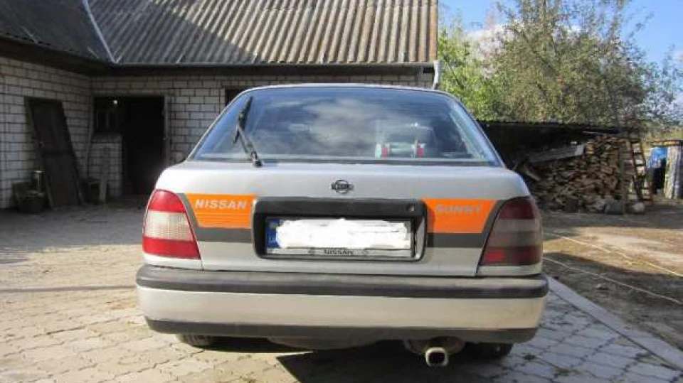 Nissan Sunny 2