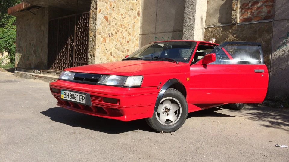 Nissan Sunny 3