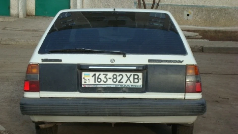 Nissan Sunny 3