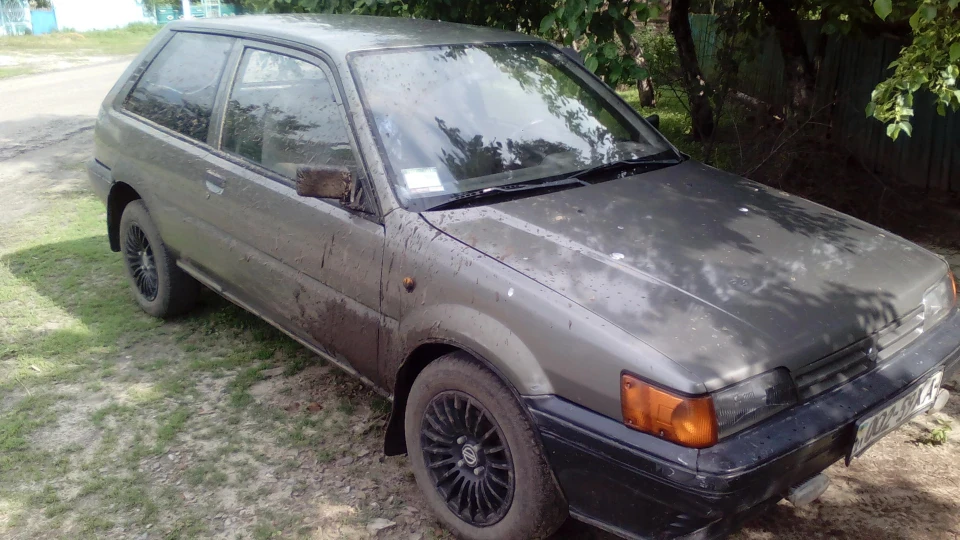Nissan Sunny 2