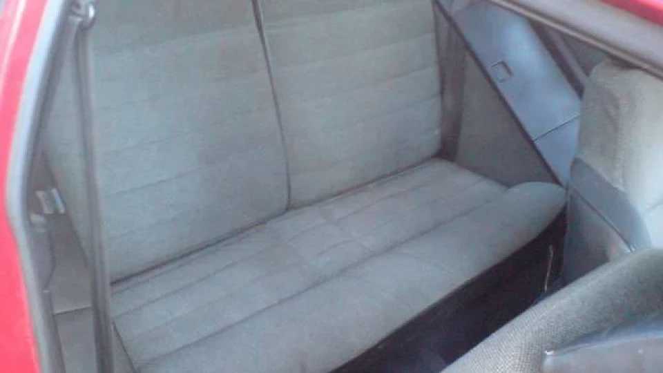 Nissan Sunny 4