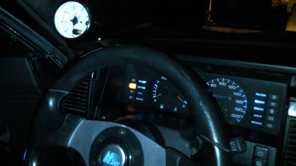 Nissan Sunny 4