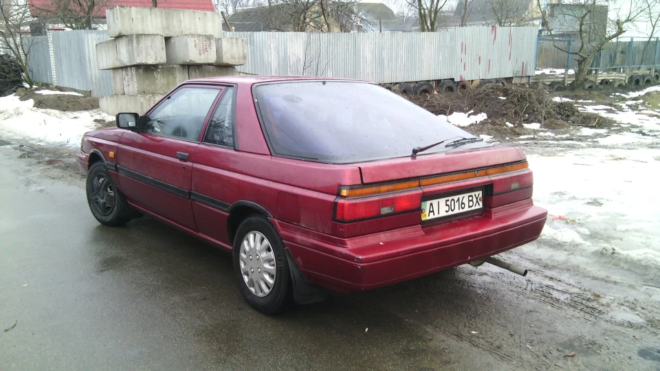 Nissan Sunny 3