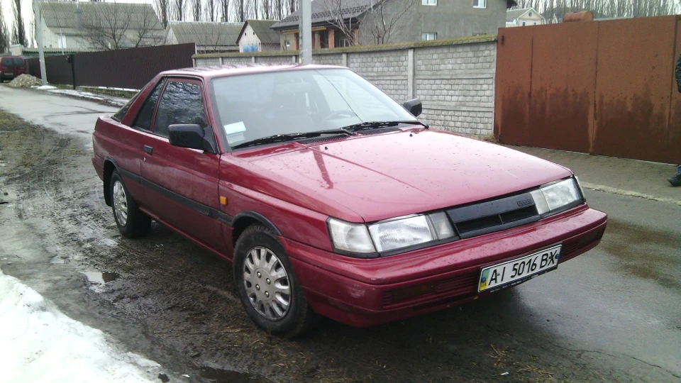 Nissan Sunny 5