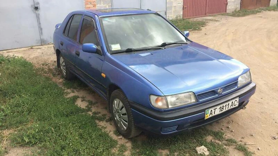 Nissan Sunny 2