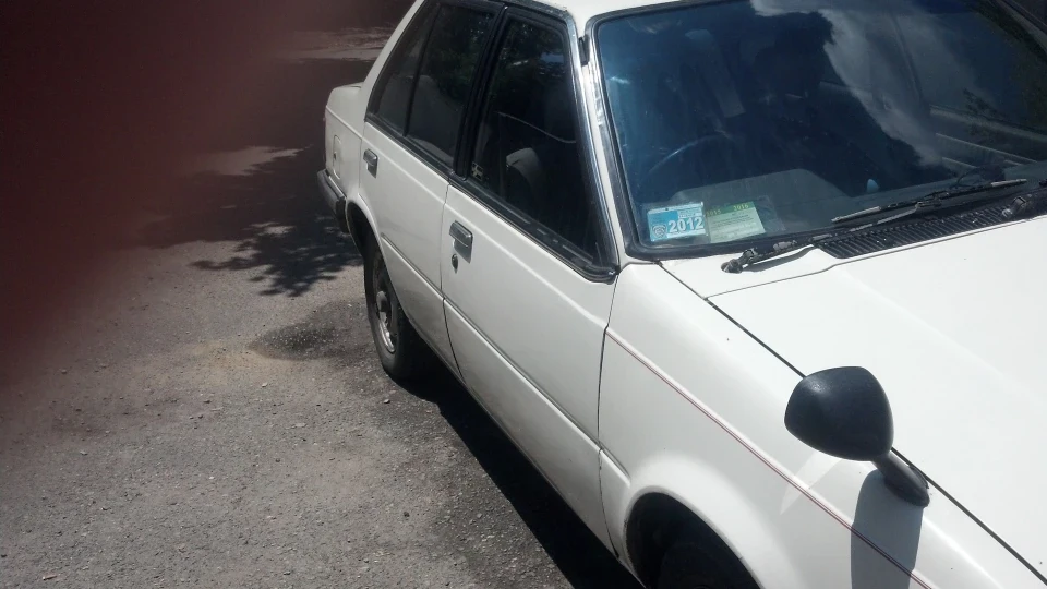 Nissan Sunny 2