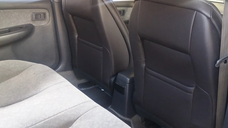 Nissan Sunny 3