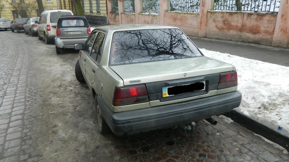 Nissan Sunny 1,6 i 2