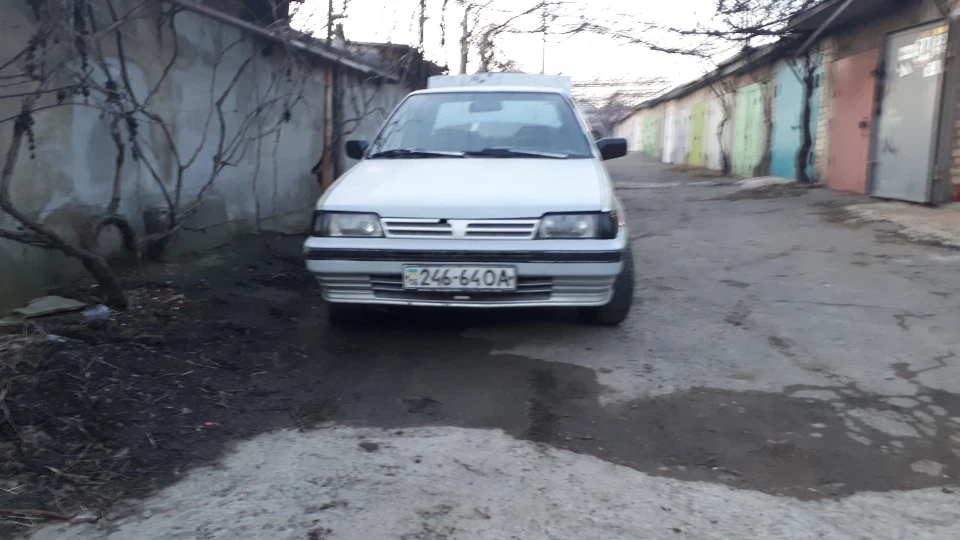 Nissan Sunny 4wd 3