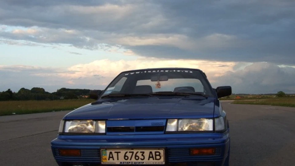 Nissan Sunny coupe 3