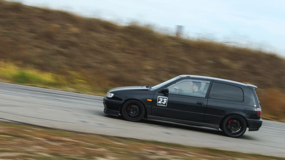 Nissan Sunny GAN14 GTI 4