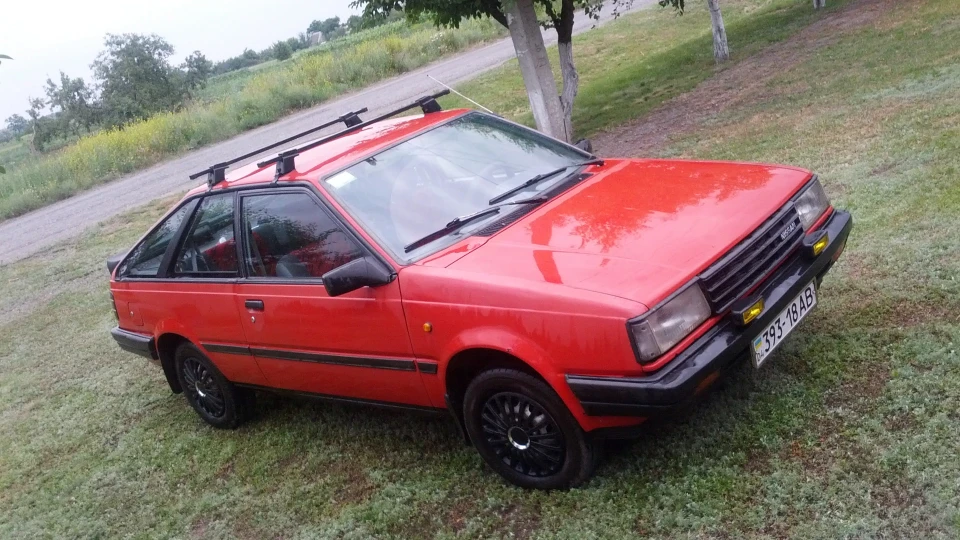 Nissan Sunny GL Coupe 5