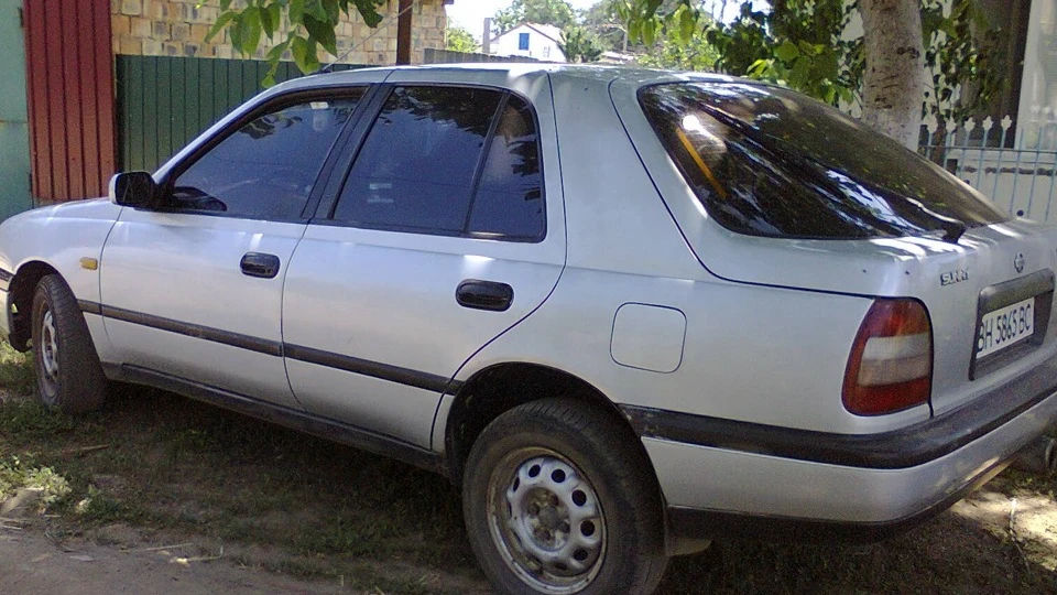 Nissan Sunny Grey Hornet 1.6twin cam 2