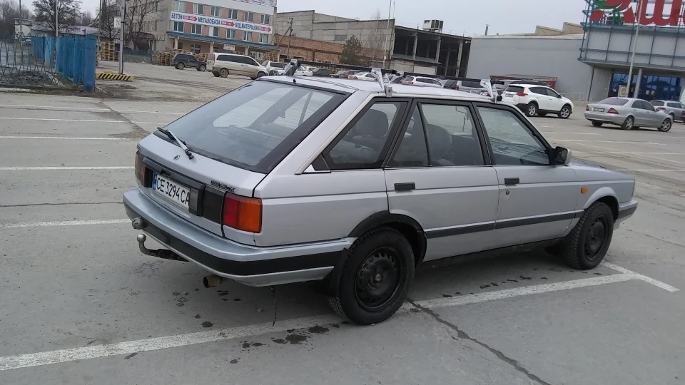Nissan Sunny Японський трактор 2