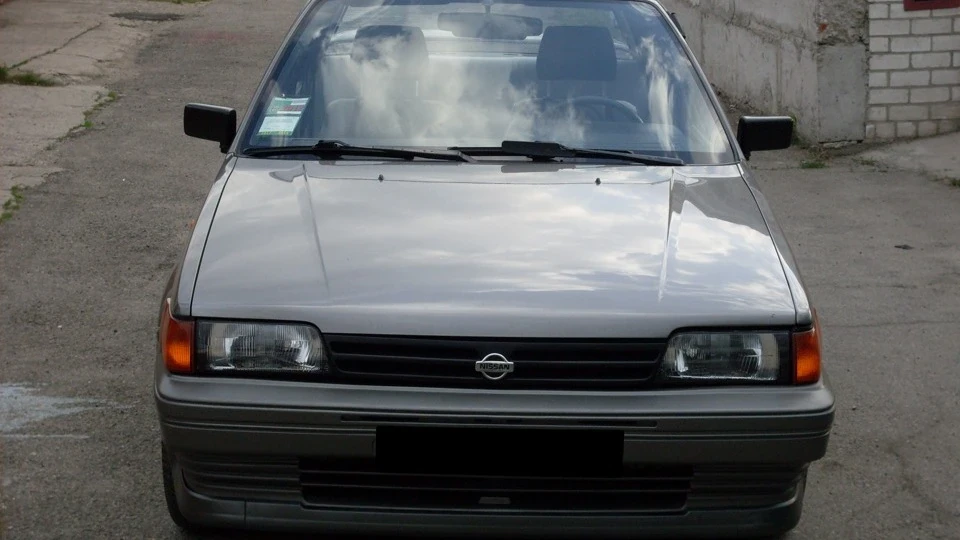 Nissan Sunny N 13 ニッサン 2