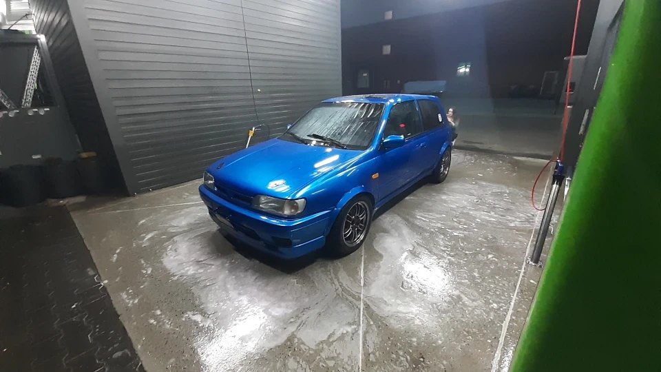 Nissan Sunny Майже 2.0 GTI 4
