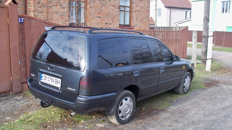 Nissan Sunny Сірий кардинал 2