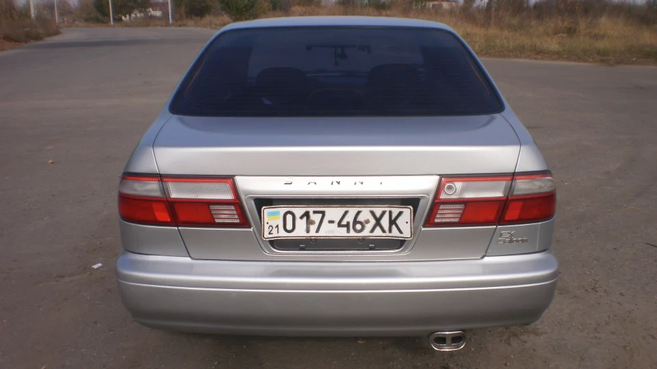 Nissan Sunny сірий вовк 2