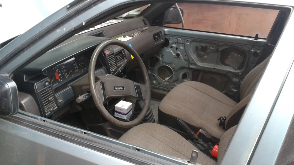 Nissan Sunny SLX 3