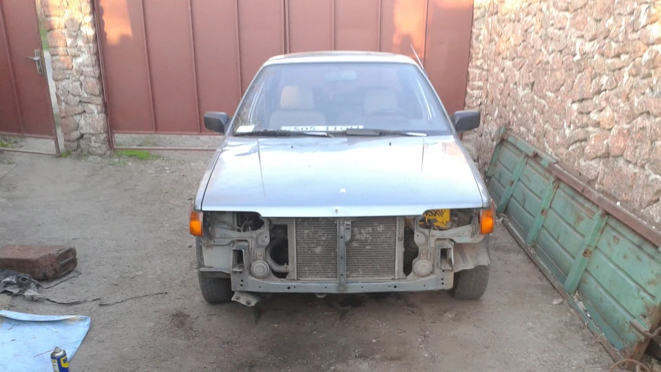 Nissan Sunny SLX 5