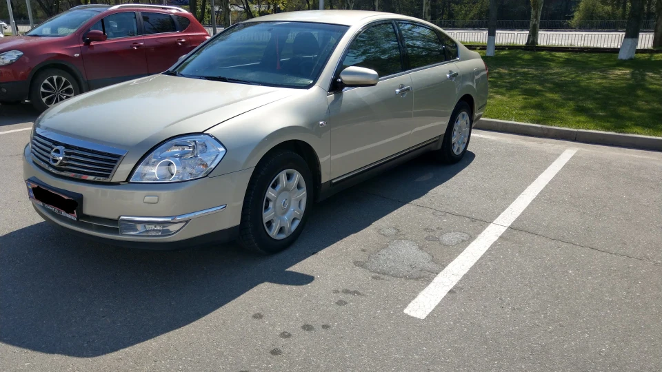 Nissan Teana