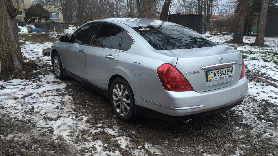 Nissan Teana 2.3 бенз 3