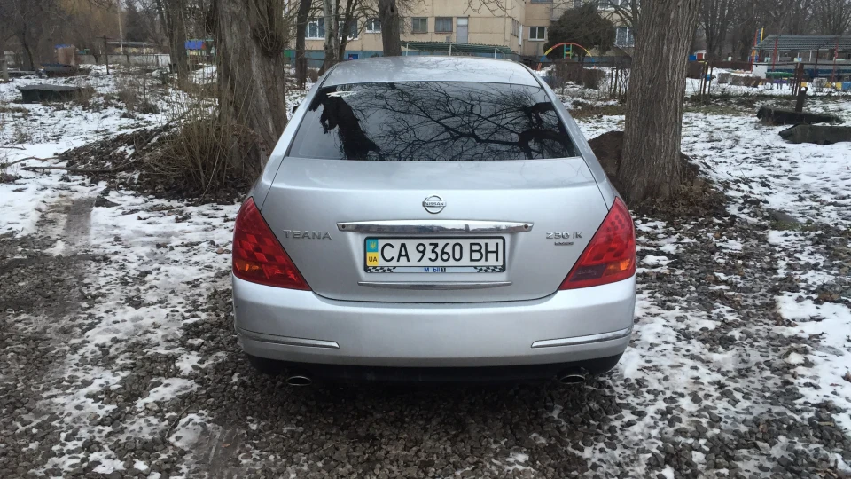 Nissan Teana 2.3 бенз 4