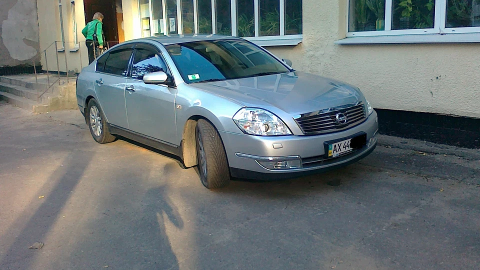 Nissan Teana 230JK 4