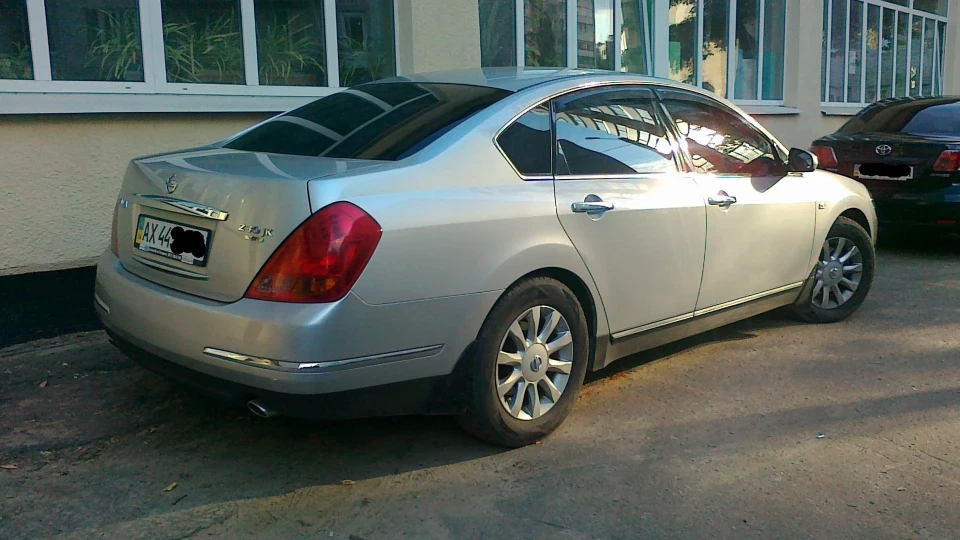 Nissan Teana 230JK 5