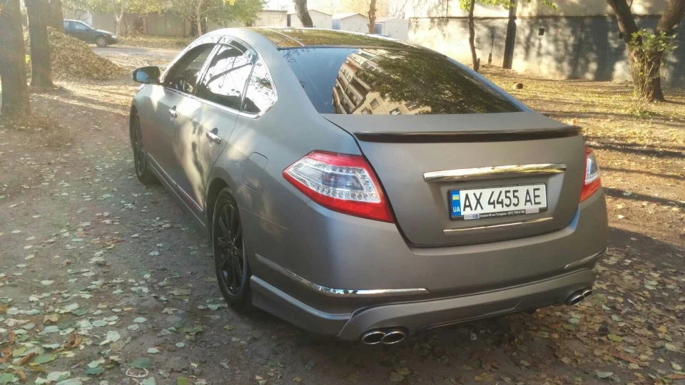 Nissan Teana Frozen Grey-Blue Chrome 2