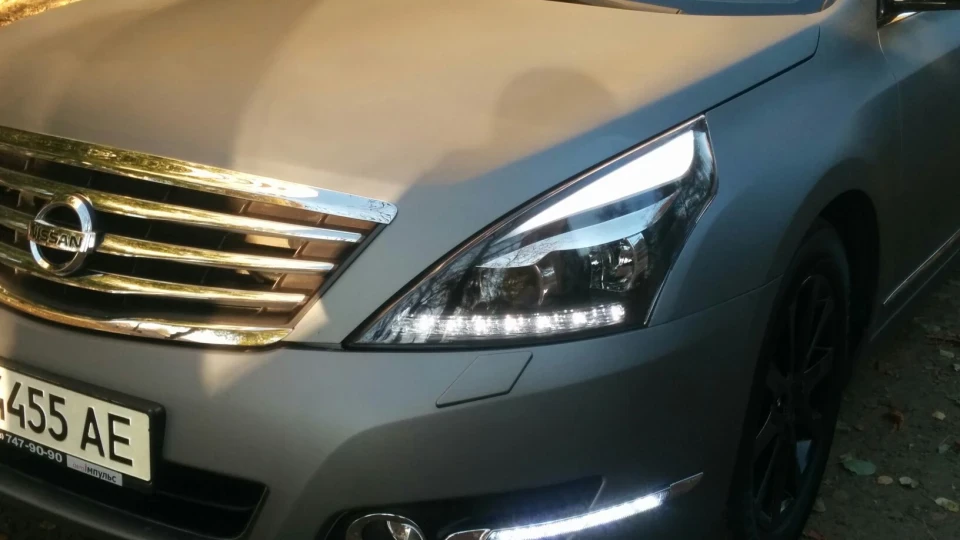 Nissan Teana Frozen Grey-Blue Chrome 4