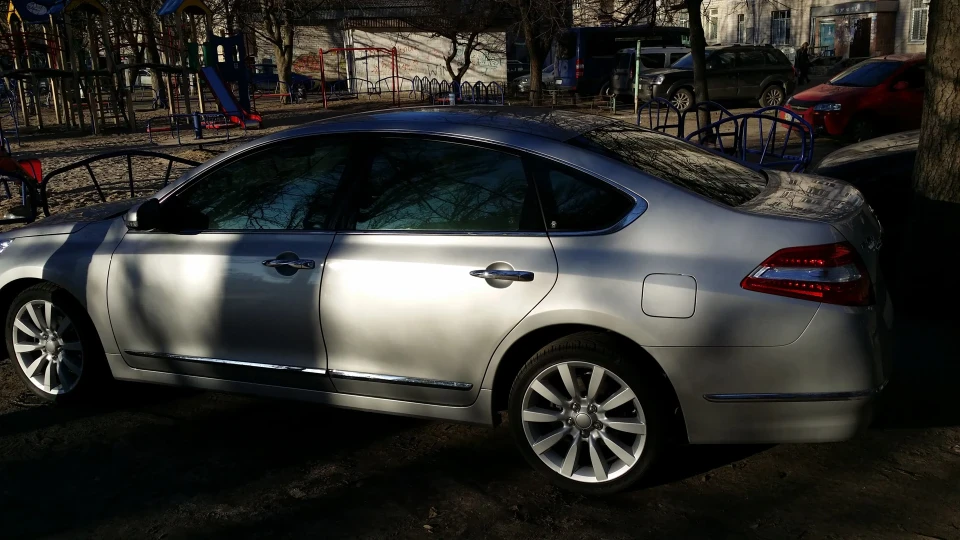 Nissan Teana Комфортний крейсер 2