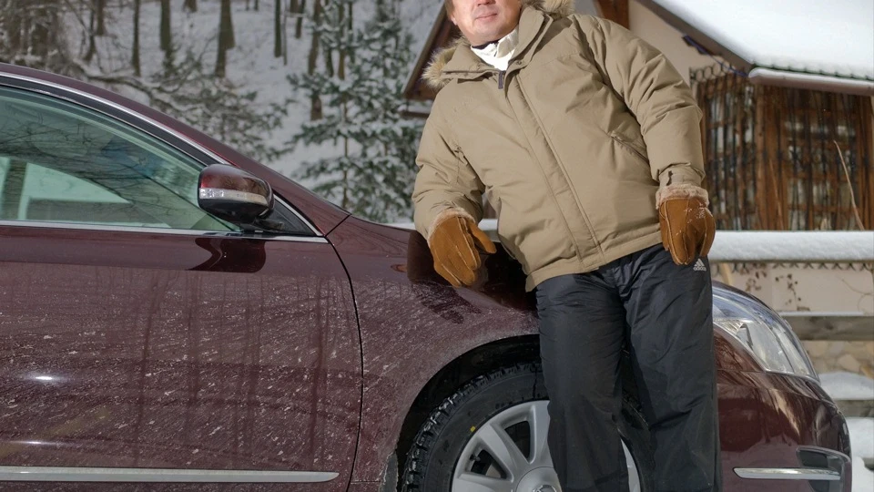 Nissan Teana темно-червоний 3.5 2