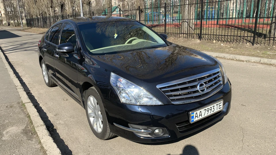Nissan Teana XV 350